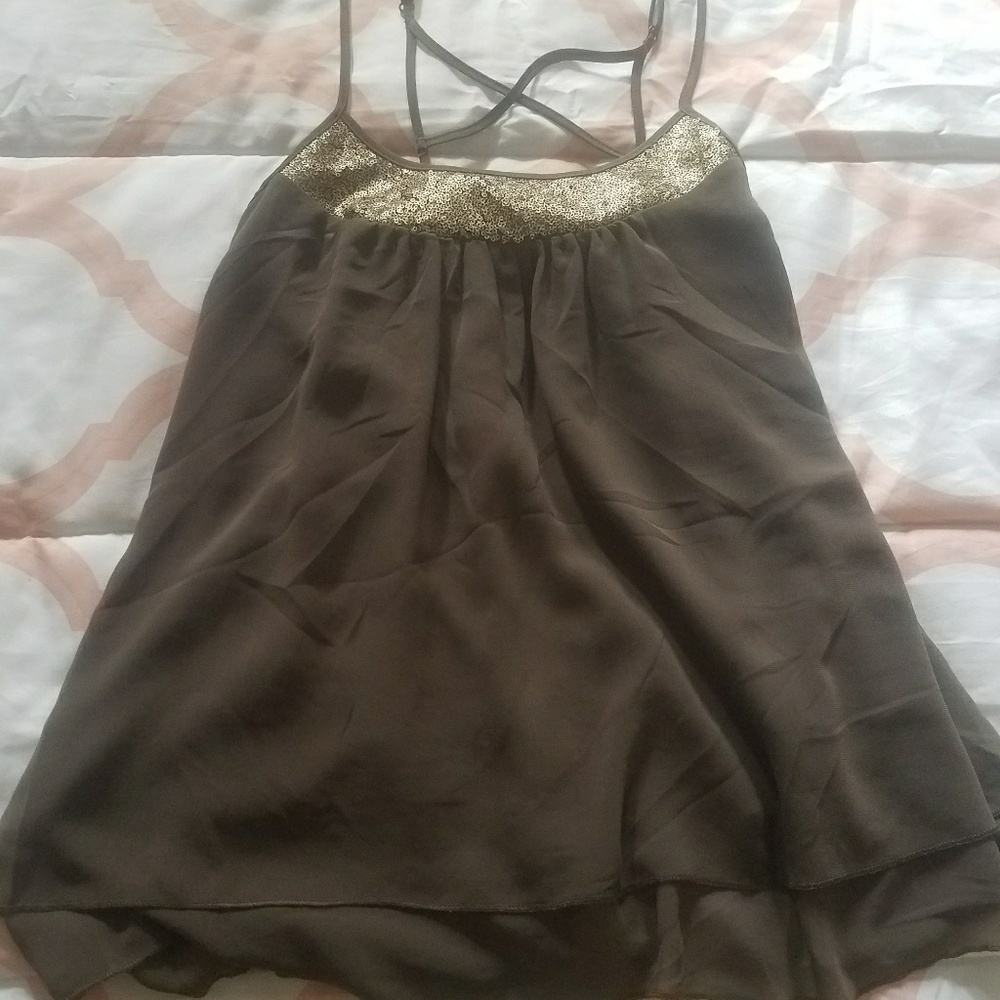 Sleeveless tank top